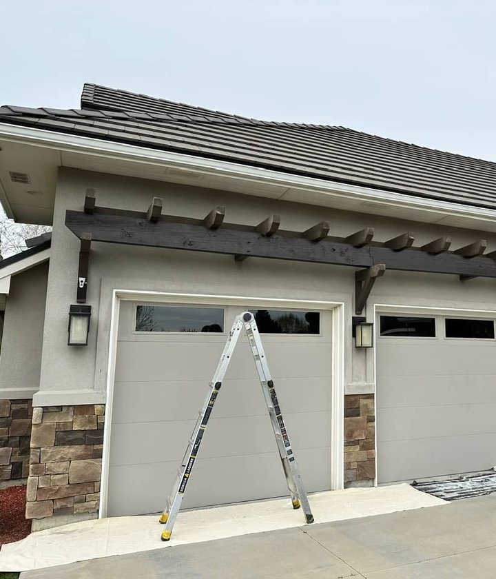 exterior painting on a home in Meridian, Idaho